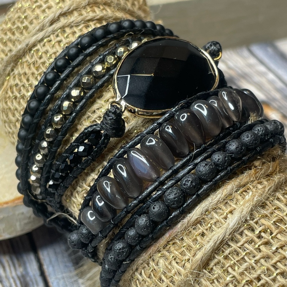 Long Strand Bracelet: Granite